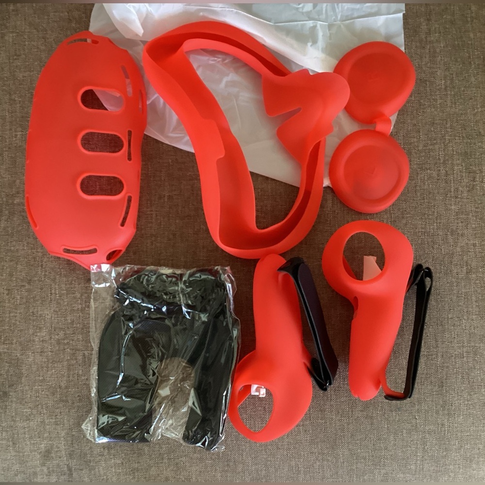 Red Silicone Protector Set Meta Quest3